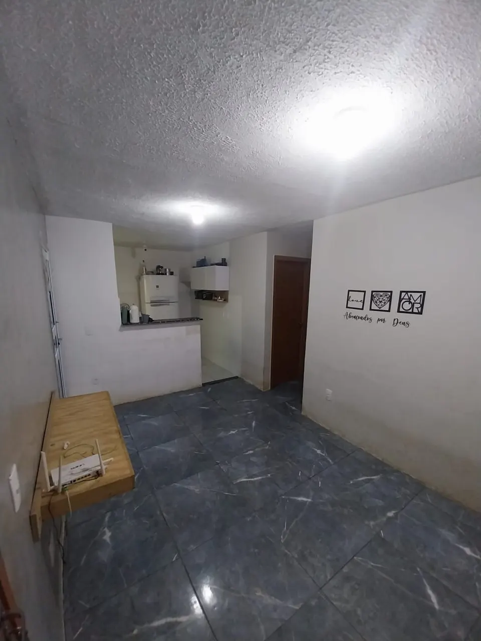Sala integrada à cozinha